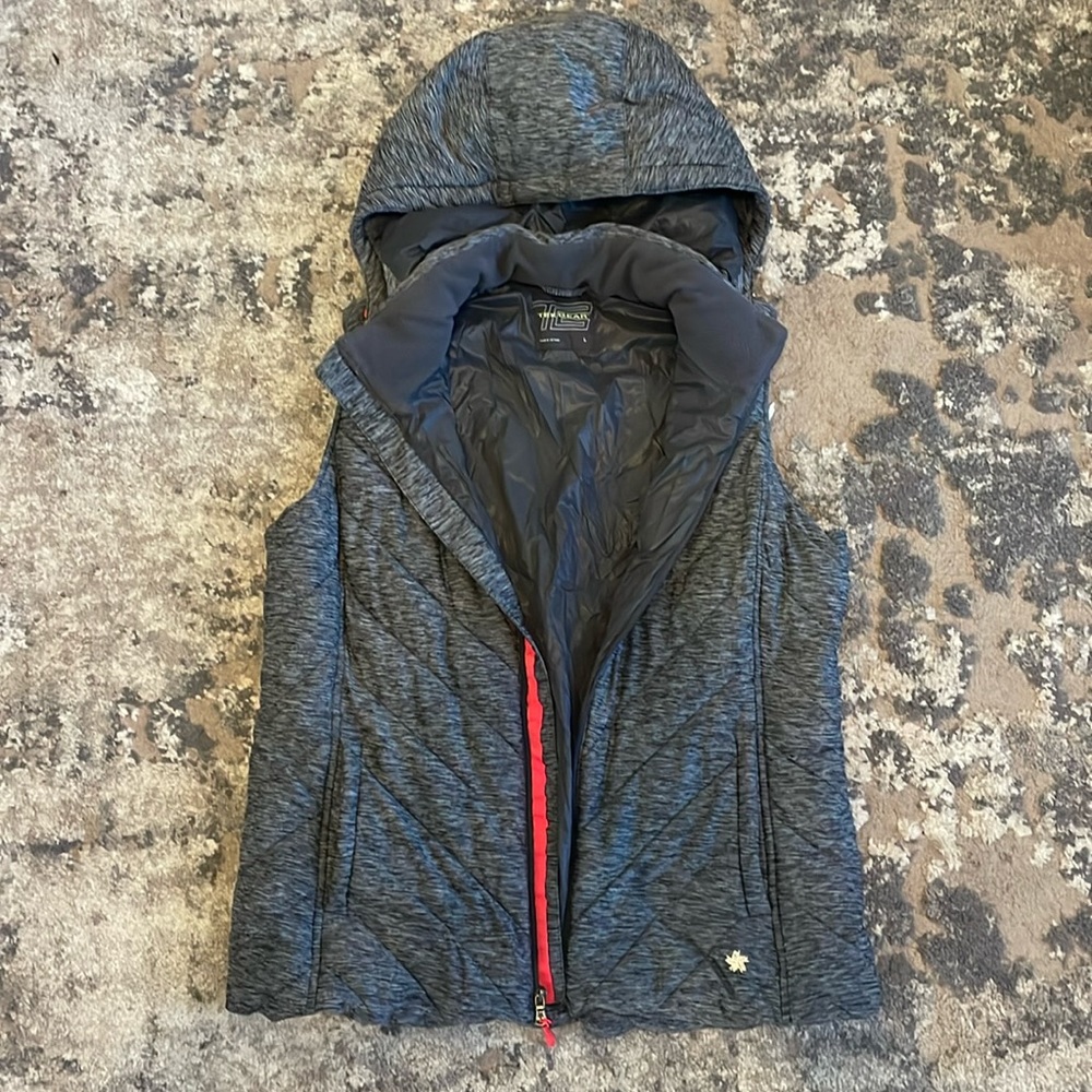 Women’s Large Tek Gear Black/Gray Waterproof vest